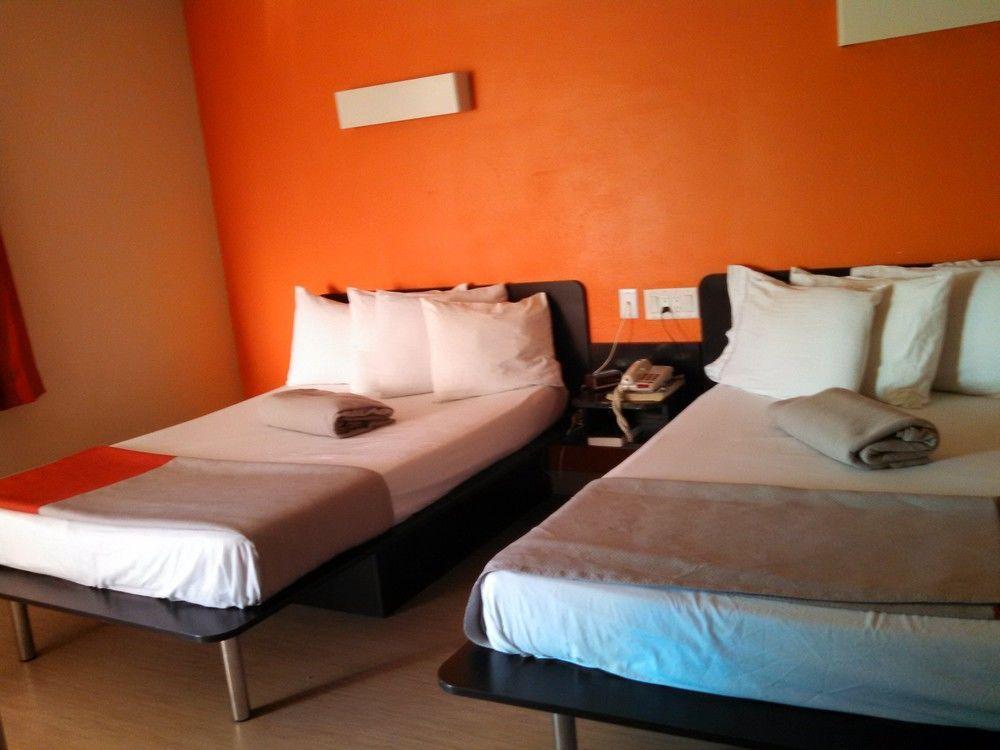 Cocoa Country Inn هرشي، بنسيلفانيا المظهر الخارجي الصورة