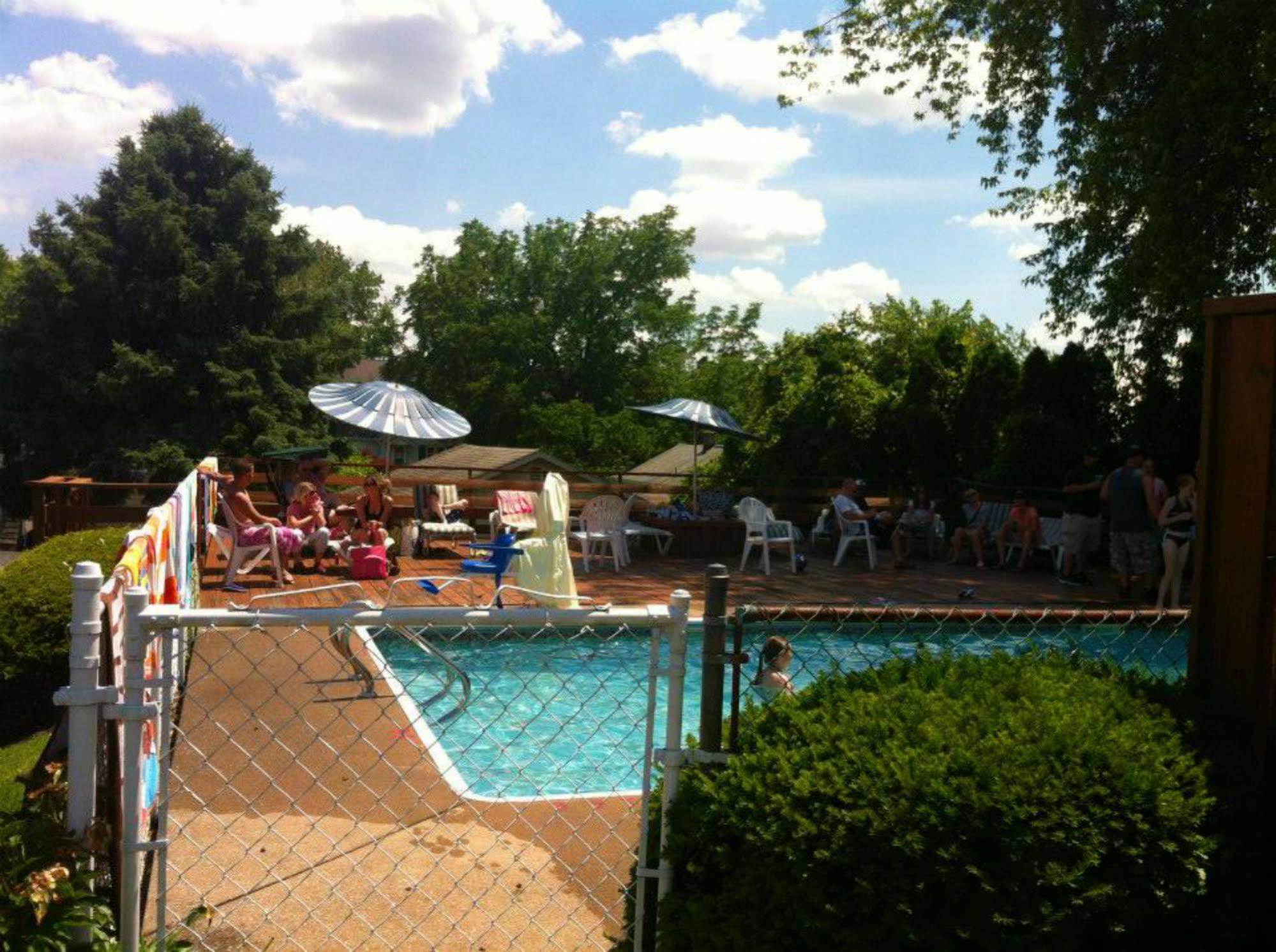 Cocoa Country Inn هرشي، بنسيلفانيا المظهر الخارجي الصورة